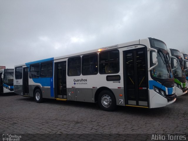VUG - Viação Urbana Guarulhos 1364 na cidade de Guarulhos, São Paulo, Brasil, por Atilio Torres. Número da foto: #5872442.