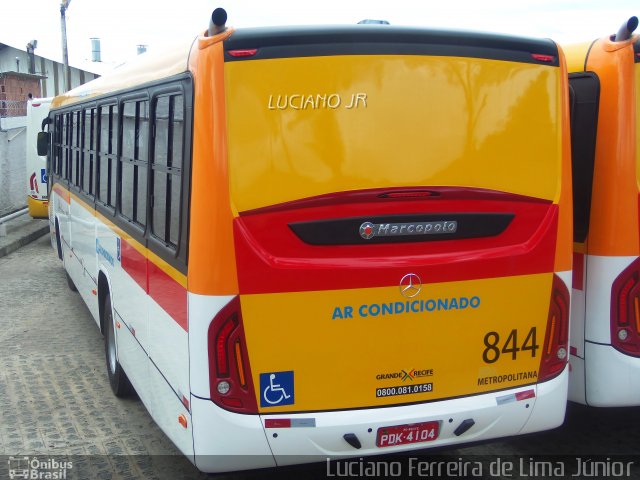Empresa Metropolitana 844 na cidade de Recife, Pernambuco, Brasil, por Luciano Ferreira de Lima Júnior. Número da foto: #5881524.