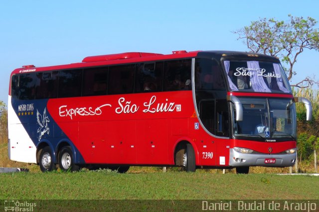 Expresso São Luiz 7390 na cidade de Brasília, Distrito Federal, Brasil, por Daniel Budal de Araújo. Número da foto: #5882197.