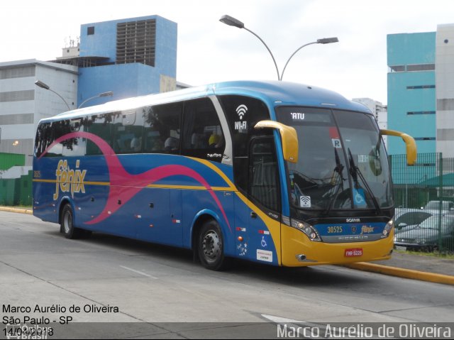 Rápido Expresso Fênix Viação 30525 na cidade de São Paulo, São Paulo, Brasil, por Marco Aurélio de Oliveira. Número da foto: #5881391.