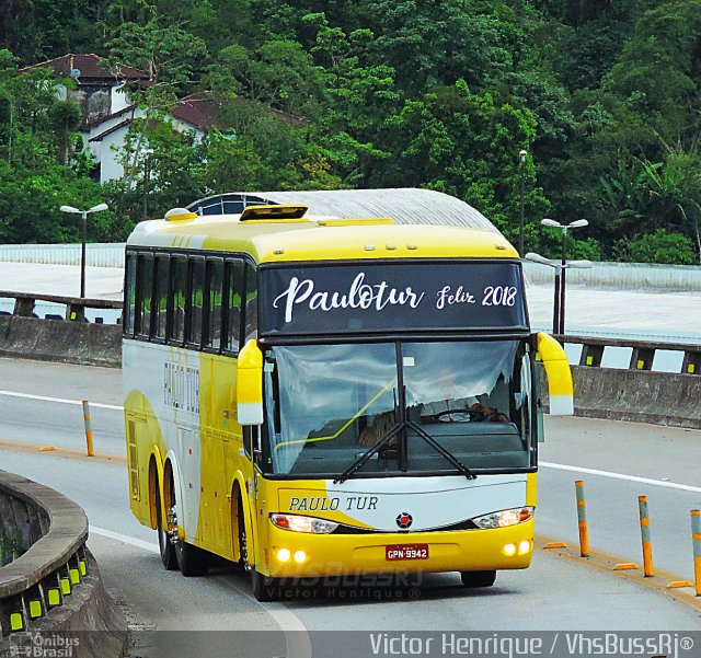 Ônibus Particulares 9942 na cidade de Petrópolis, Rio de Janeiro, Brasil, por Victor Henrique. Número da foto: #5884458.