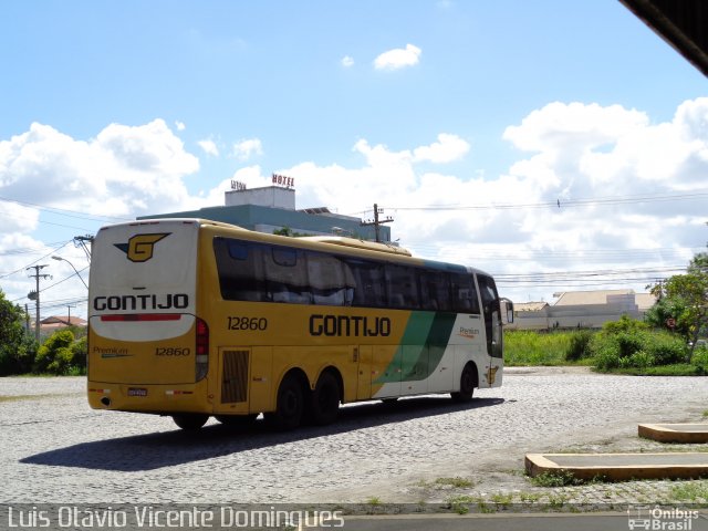 Empresa Gontijo de Transportes 12860 na cidade de Campos dos Goytacazes, Rio de Janeiro, Brasil, por Luis Otávio Vicente Domingues. ID da foto: 5884585.