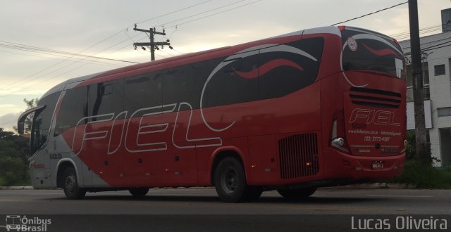 Fiel Turismo 303 na cidade de Rio das Ostras, Rio de Janeiro, Brasil, por Lucas Oliveira. Número da foto: #5884086.