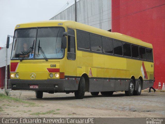 Robson Viagem e Turismo 1398 na cidade de Caruaru, Pernambuco, Brasil, por Carlos Eduardo Azevedo. ID da foto: 5891696.