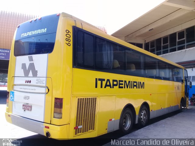 Viação Itapemirim 6809 na cidade de Rio de Janeiro, Rio de Janeiro, Brasil, por Marcelo Candido de Oliveira. ID da foto: 5895079.