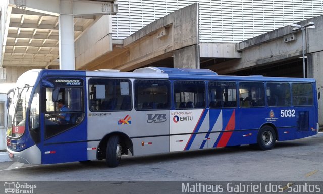 VB Transportes e Turismo 5032 na cidade de Campinas, São Paulo, Brasil, por Matheus Gabriel dos Santos. ID da foto: 5896243.