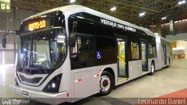 BYD - Build Your Dreams  na cidade de Rio de Janeiro, Rio de Janeiro, Brasil, por Leonardo Daniel. Número da foto: #5896276.
