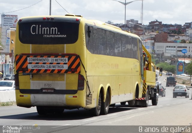 Viação Itapemirim 8705 na cidade de Caruaru, Pernambuco, Brasil, por Felipe Pessoa de Albuquerque. Número da foto: #5904950.