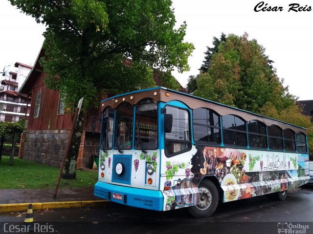 Cantina Linha Bella 6646 na cidade de Gramado, Rio Grande do Sul, Brasil, por César Ônibus. Número da foto: #5905556.