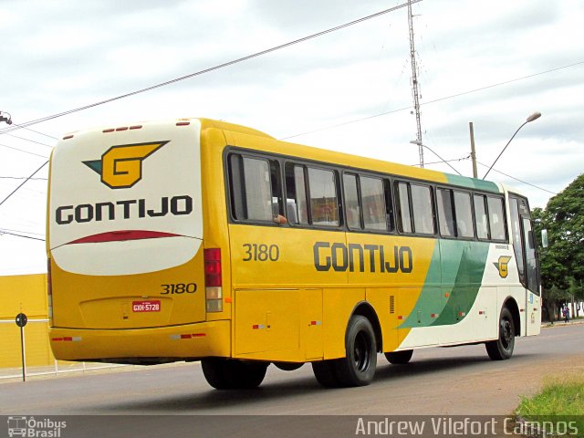 Empresa Gontijo de Transportes 3180 na cidade de Pirapora, Minas Gerais, Brasil, por Andrew Campos. ID da foto: 5906885.