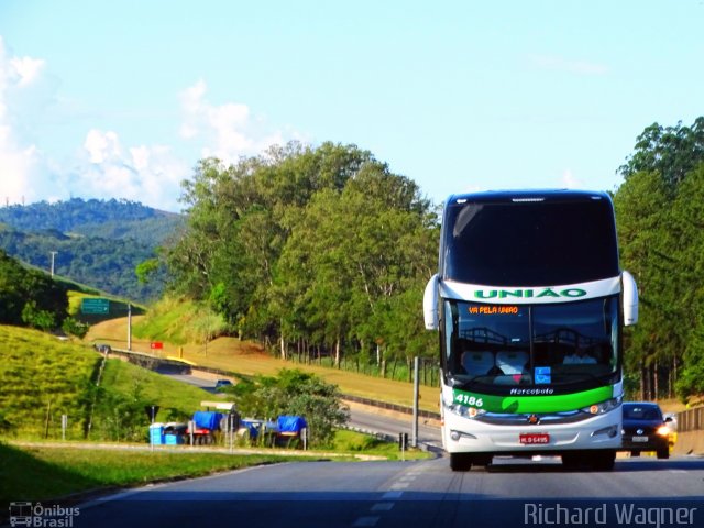 Empresa União de Transportes 4186 na cidade de Cachoeira Paulista, São Paulo, Brasil, por Richard Wagner. ID da foto: 5907075.