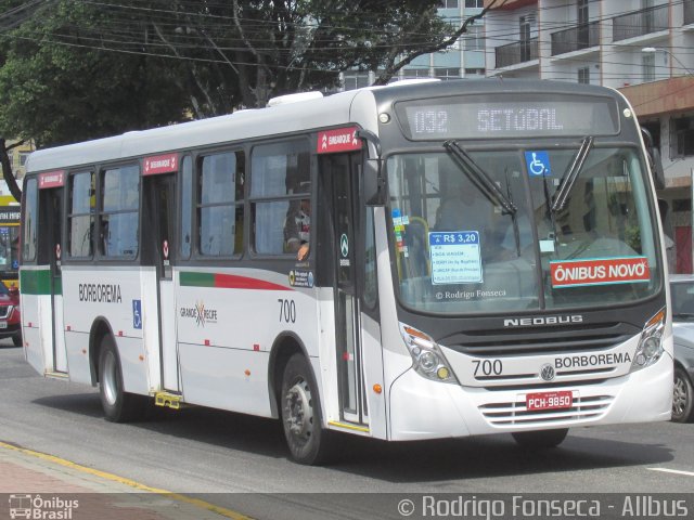 Borborema Imperial Transportes 700 na cidade de Recife, Pernambuco, Brasil, por Rodrigo Fonseca. ID da foto: 5907346.