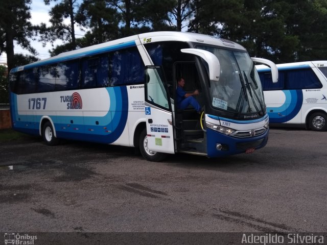 Turis Silva 1767 na cidade de Porto Alegre, Rio Grande do Sul, Brasil, por Adegildo Silveira. ID da foto: 5859354.