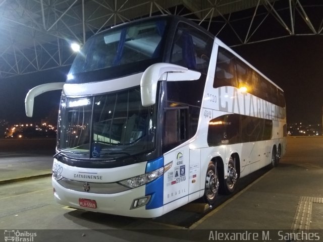 Auto Viação Catarinense 3520 na cidade de Guarapuava, Paraná, Brasil, por Alexandre M.  Sanches. Número da foto: #5861157.