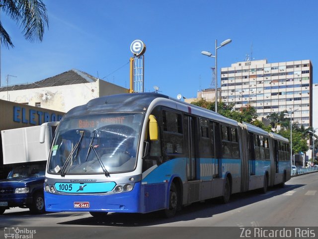 Metrobus 1005 na cidade de Goiânia, Goiás, Brasil, por Zé Ricardo Reis. Número da foto: #5864690.