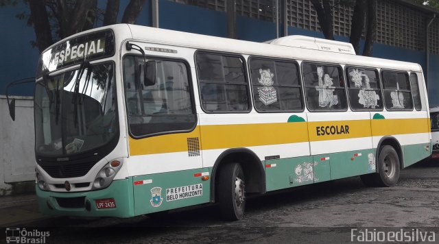 Escolares 801 na cidade de Belo Horizonte, Minas Gerais, Brasil, por Fábio Eustáquio. ID da foto: 5911101.