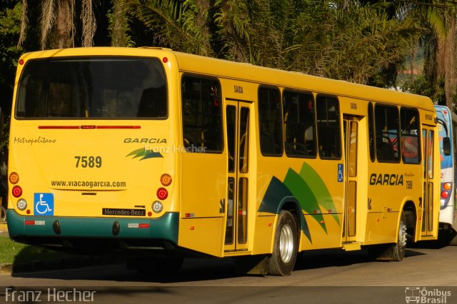 Viação Garcia 7589 na cidade de Duque de Caxias, Rio de Janeiro, Brasil, por Franz Hecher. ID da foto: 5911838.