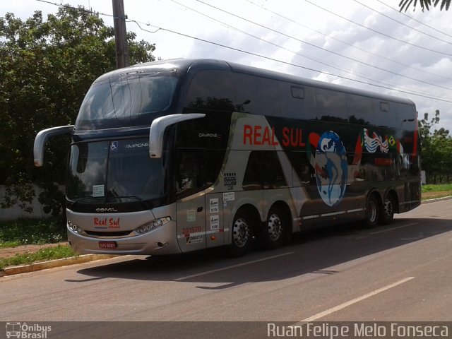 Real Sul Turismo 201570 na cidade de Palmas, Tocantins, Brasil, por Ruan Felipe Melo Fonseca. ID da foto: 5931033.