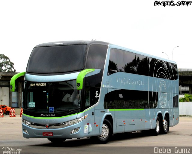 Viação Garcia 8651 na cidade de Curitiba, Paraná, Brasil, por Cleber Gumz. Número da foto: #5933876.
