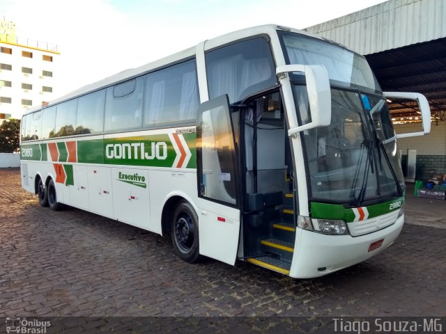 Empresa Gontijo de Transportes 21180 na cidade de Uberlândia, Minas Gerais, Brasil, por Tiago Wenceslau de Souza. ID da foto: 5935469.