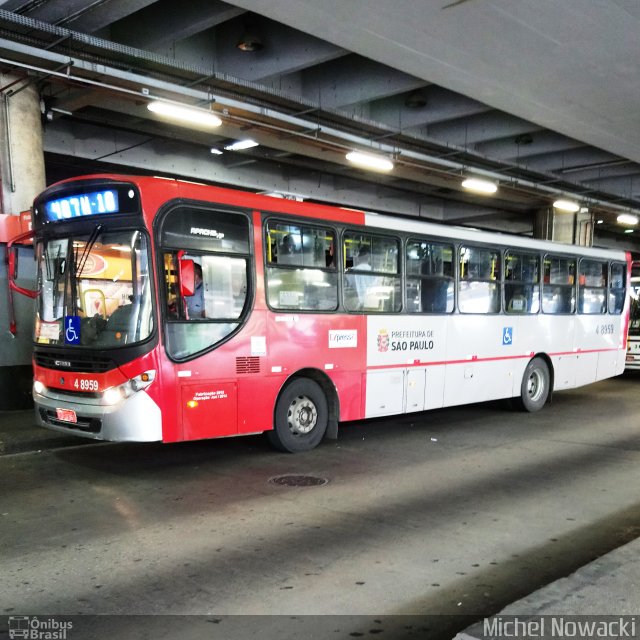 Express Transportes Urbanos Ltda 4 8959 na cidade de São Paulo, São Paulo, Brasil, por Michel Nowacki. Número da foto: #5937922.