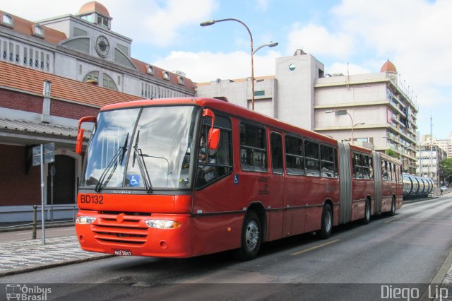 Transporte Coletivo Glória BD132 na cidade de Curitiba, Paraná, Brasil, por Diego Lip. ID da foto: 5940193.