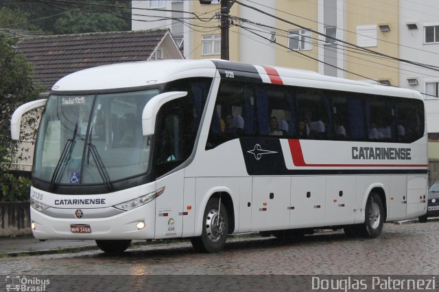 Auto Viação Catarinense 3135 na cidade de Joinville, Santa Catarina, Brasil, por Douglas Paternezi. ID da foto: 5944391.