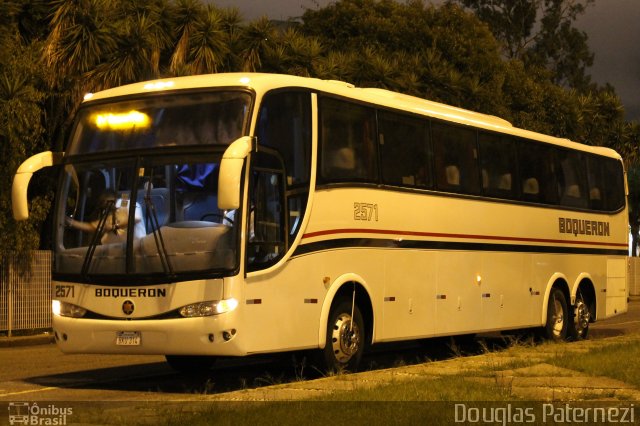 Boqueron 2571 na cidade de Curitiba, Paraná, Brasil, por Douglas Paternezi. Número da foto: #5944386.