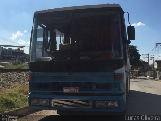 Ônibus Particulares 7137 na cidade de São João de Meriti, Rio de Janeiro, Brasil, por Lucas Oliveira. ID da foto: 5942615.