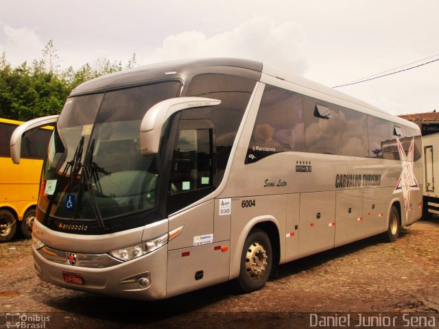 CT Turismo - Carvalho Turismo 6004 na cidade de Ouro Preto, Minas Gerais, Brasil, por Daniel Junior Sena. ID da foto: 5944665.