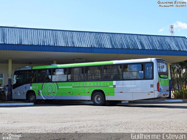 Viação Garcia 8913 na cidade de Rolândia, Paraná, Brasil, por Guilherme Estevan. ID da foto: 5947612.