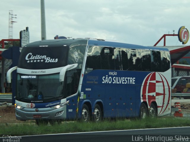 Viação São Silvestre 1600 na cidade de Ribeirão Vermelho, Minas Gerais, Brasil, por Luis Henrique Silva. ID da foto: 5948648.