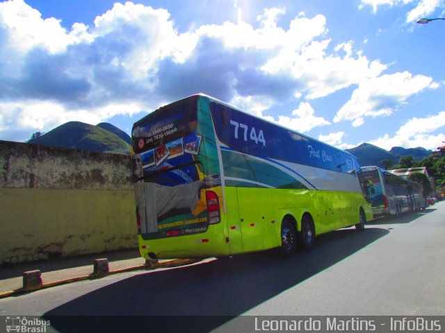 AGT Turismo e Locações 7744 na cidade de Nova Friburgo, Rio de Janeiro, Brasil, por Leonardo Correa Gomes Martins. Número da foto: #5915096.
