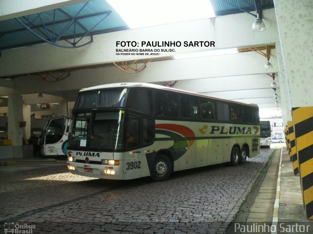 Pluma Conforto e Turismo 3902 na cidade de Joinville, Santa Catarina, Brasil, por Paulinho Sartor. ID da foto: 5951132.