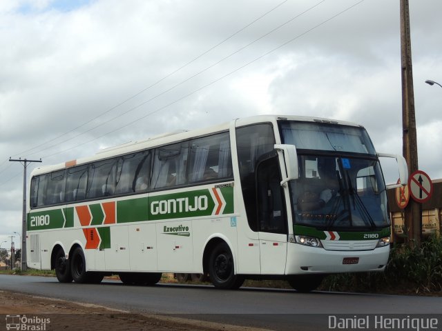 Empresa Gontijo de Transportes 21180 na cidade de Rio Verde, Goiás, Brasil, por Daniel Henrique. ID da foto: 5953574.