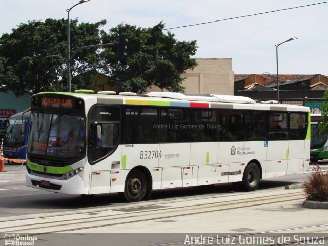 Viação Pavunense B32704 na cidade de Rio de Janeiro, Rio de Janeiro, Brasil, por André Luiz Gomes de Souza. ID da foto: 5955570.