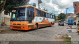 Ônibus Particulares 4995 na cidade de Caruaru, Pernambuco, Brasil, por Leon Oliver. ID da foto: :id.