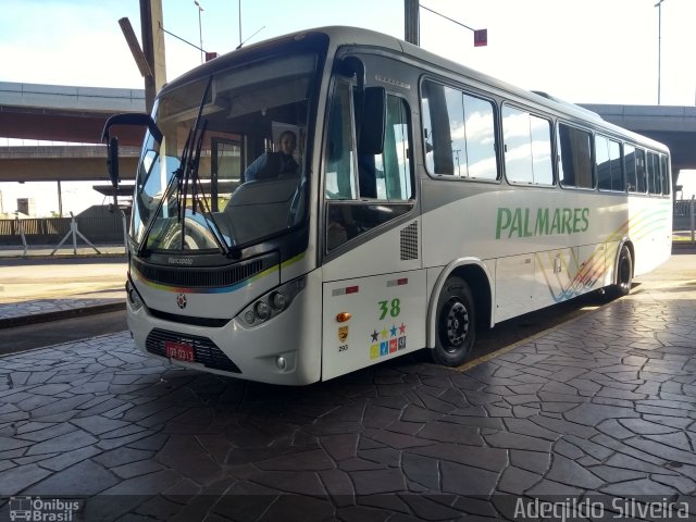 Expresso Palmares 38 na cidade de Porto Alegre, Rio Grande do Sul, Brasil, por Adegildo Silveira. Número da foto: #5959120.