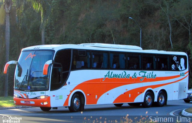 Almeida & Filho Turismo 600 na cidade de Viana, Espírito Santo, Brasil, por Saimom  Lima. ID da foto: 5959531.