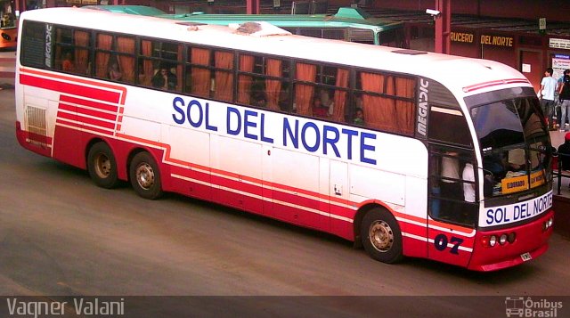Sol del Norte 07 na cidade de Puerto Iguazú, Iguazú, Misiones, Argentina, por Vagner Valani. Número da foto: #5964325.