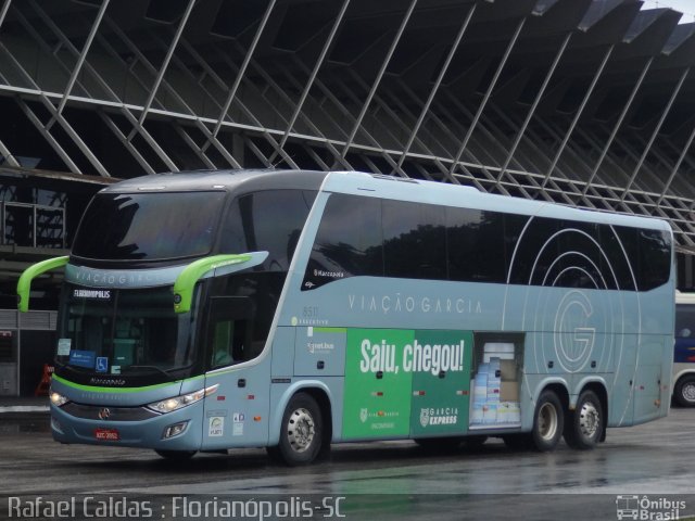 Viação Garcia 8511 na cidade de Florianópolis, Santa Catarina, Brasil, por Rafael Caldas. Número da foto: #5965393.