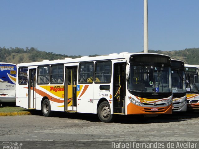 Expresso Pégaso RJ 198.013 na cidade de Rio de Janeiro, Rio de Janeiro, Brasil, por Rafael Fernandes de Avellar. ID da foto: 5965350.