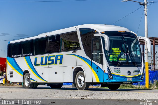 Autobuses Lusa 400 na cidade de Mixquiahuala de Juárez, Hidalgo, México, por Omar Ramírez Thor2102. ID da foto: 5966780.