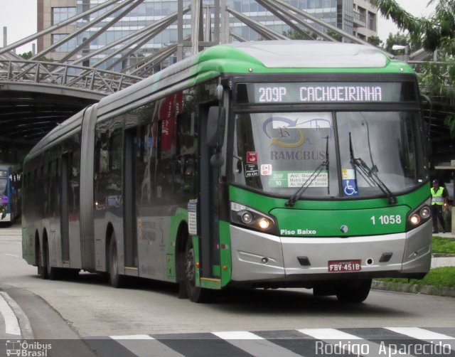 Viação Santa Brígida 1 1058 na cidade de São Paulo, São Paulo, Brasil, por Rodrigo  Aparecido. ID da foto: 5968125.