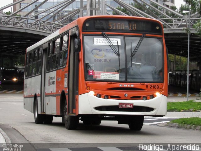 Viação Gato Preto 8 2169 na cidade de São Paulo, São Paulo, Brasil, por Rodrigo  Aparecido. ID da foto: 5968062.