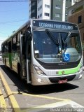 Viação Garcia 8243 na cidade de Apucarana, Paraná, Brasil, por Josino Vieira. Número da foto: #5967236.