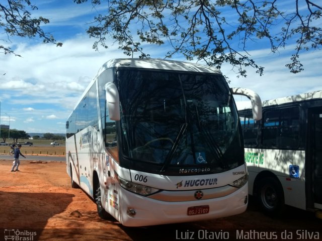 Hugotur 006 na cidade de Brasília, Distrito Federal, Brasil, por Luiz Otavio Matheus da Silva. Número da foto: #5971332.