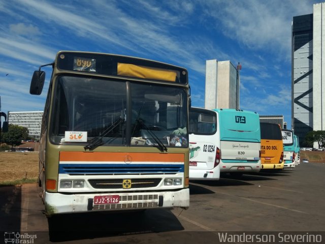 Ônibus Particulares 5126 na cidade de Brasília, Distrito Federal, Brasil, por Wanderson Severino. ID da foto: 5972892.