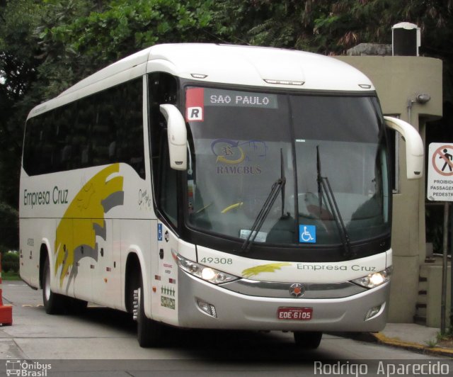 Empresa Cruz 49308 na cidade de São Paulo, São Paulo, Brasil, por Rodrigo  Aparecido. Número da foto: #5973761.