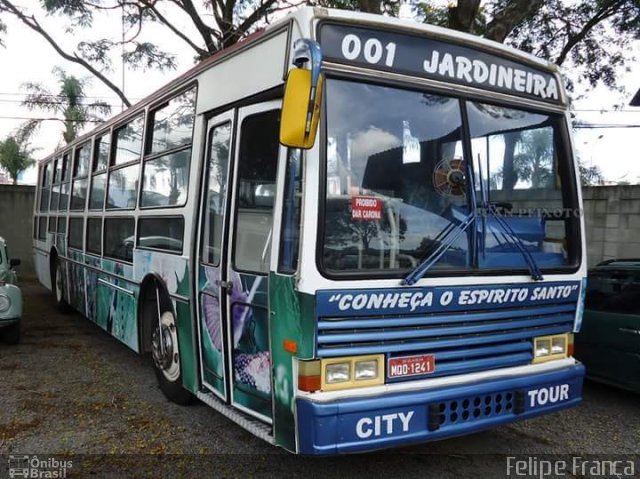 Ônibus Particulares 1241 na cidade de Vitória, Espírito Santo, Brasil, por Felipe França. Número da foto: #5917639.